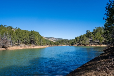Embalse de la Toba. Uña_