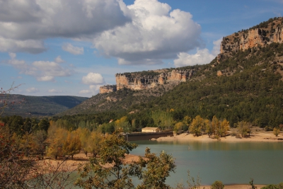 Embalse de la Toba. Uña_